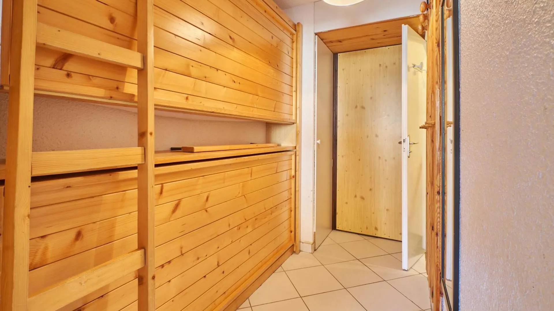 Apartment Studio Au Pied Des Pistes Huez